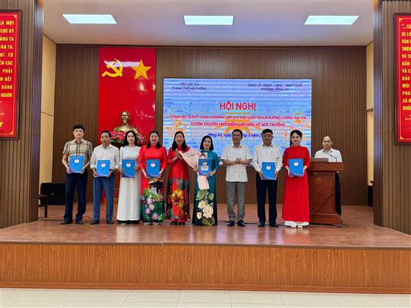 Phường Hồng An thành lập chi hội Luật gia và tuyên truyền Luật Bảo vệ môi trường