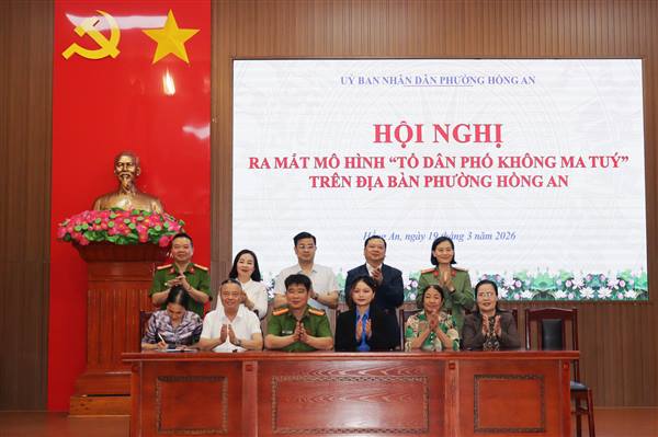 Phường Hồng An ra mắt Mô hình “Tổ dân phố không ma túy” trên địa bàn
