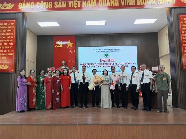 PHƯỜNG HỒNG AN TỔ CHỨC THÀNH CÔNG ĐẠI HỘI ĐẠI BIỂU HỘI NGƯỜI CAO TUỔI LẦN THỨ NHẤT, NHIỆM KỲ 2026 - 2031
