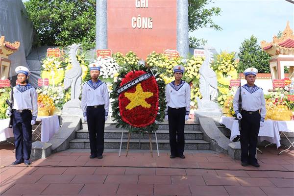 PHƯỜNG HỒNG AN TRIỂN KHAI THỰC HIỆN "CHIẾN DỊCH 500 NGÀY ĐÊM" ĐẨY MẠNH TÌM KIẾM, QUY TẬP VÀ XÁC ĐỊNH DANH TÍNH HÀI CỐT LIỆT SĨ, MỘ LIỆT SĨ VÔ DANH