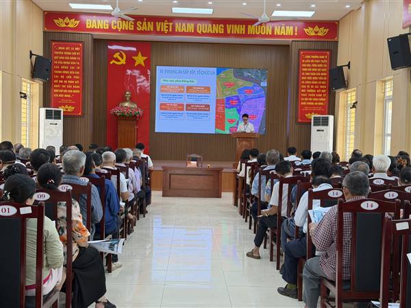 PHƯỜNG HỒNG AN TỔ CHỨC HỘI NGHỊ TRIỂN KHAI KẾ HOẠCH SẮP XẾP, TỔ CHỨC LẠI TỔ DÂN PHỐ TRÊN ĐỊA BÀN