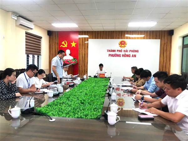 UBND phường Hồng An tổ chức Hội nghị đánh giá kết quả thực hiện nhiệm vụ phát triển kinh tế - xã hội, quốc phòng - an ninh tháng 8, triển khai nhiệm vụ trọng tâm tháng 9 năm 2026