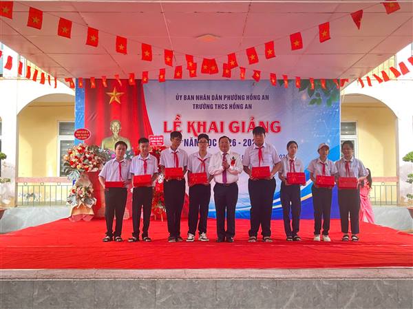 PHƯỜNG HỒNG AN - CÁC TRƯỜNG HỌC ĐỒNG LOẠT KHAI GIẢNG NĂM HỌC MỚI 2026 - 2027