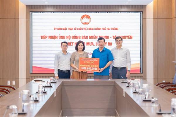 PHƯỜNG HỒNG BÀNG ỦNG HỘ ĐỒNG BÀO CÁC TỈNH MIỀN TRUNG - TÂY NGUYÊN KHẮC PHỤC HẬU QUẢ THIÊN TAI