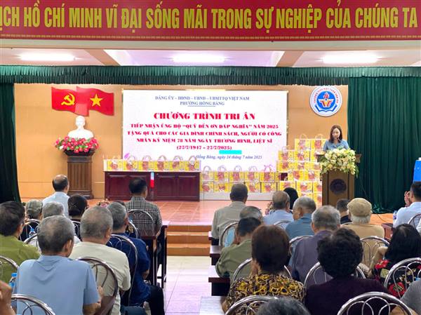 Chương trình Tri ân: Tiếp nhận ủng hộ Quỹ Đền ơn đáp nghĩa năm 2025 và tặng quà cho các gia đình chính sách, người có công nhân kỷ niệm 78 năm&nbsp;Ngày Thương binh, Liệt sỹ (27/7/1947-27/7/2025)