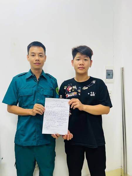 TUỔI TRẺ PHƯỜNG HỒNG BÀNG HĂNG HÁI VIẾT ĐƠN TÌNH NGUYỆN NHẬP NGŨ NĂM 2026