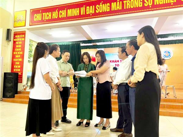 PHƯỜNG HỒNG BÀNG: KHÔNG KHÍ PHẤN KHỞI TẠI CÁC ĐIỂM KHÁM SỨC KHỎE MIỄN PHÍ CHO NGƯỜI DÂN