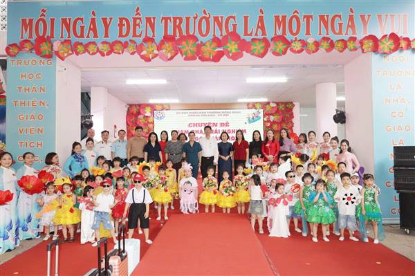 Phường Hồng Bàng: Sôi nổi chuyên đề “Khám phá, trải nghiệm món ngon Hải Phòng” năm học 2025 - 2026
