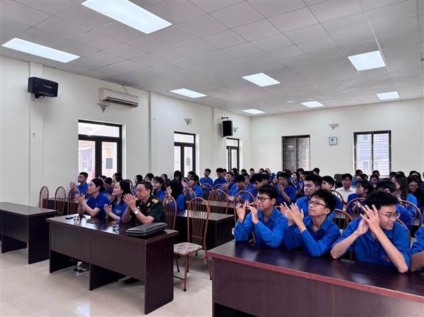 TUỔI TRẺ PHƯỜNG HỒNG BÀNG TỔ CHỨC CHƯƠNG TRÌNH NÓI CHUYỆN TRUYỀN THỐNG NHÂN KỶ NIỆM 79 NĂM NGÀY THƯƠNG BINH - LIỆT SĨ (27/7/1947 - 27/7/2026)