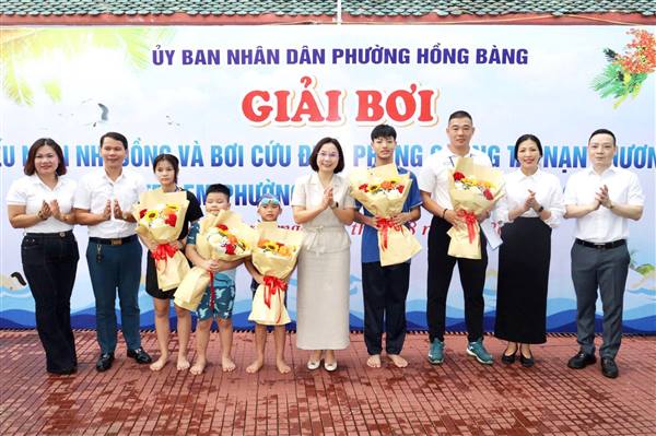 Phường Hồng Bàng khai mạc giải bơi thiếu niên, nhi đồng và bơi cứu đuối, phòng chống tai nạn thương tích cho trẻ em - Hè năm 2026
