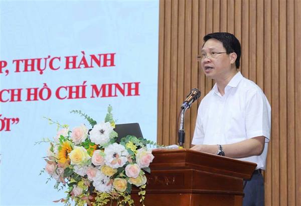Phường Hồng Bàng triển khai chuyên đề “Đẩy mạnh học tập, thực hành tư tưởng, đạo đức, phương pháp, phong cách Hồ Chí Minh trong giai đoạn phát triển mới”
