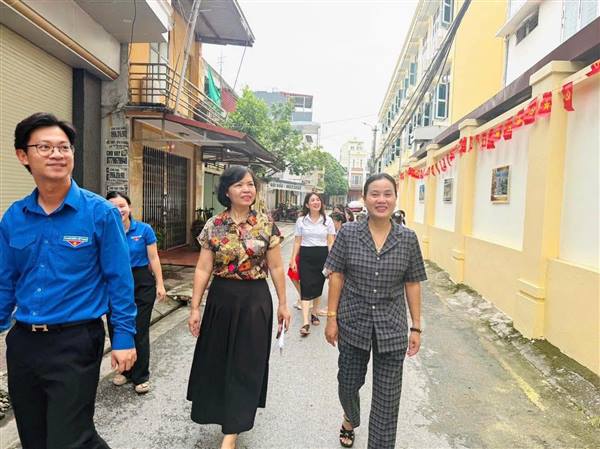  ĐOÀN PHƯỜNG HỒNG BÀNG RA MẮT CÔNG TRÌNH THANH NIÊN “ĐƯỜNG TRANH LỊCH SỬ” CHÀO MỪNG 81 NĂM QUỐC KHÁNH 2/9