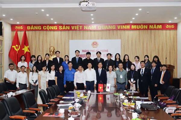 Đoàn Thanh niên Hàn Quốc trao đổi, chia sẻ kinh nghiệm về công tác quản lý nhà nước về thanh niên và bình đẳng giới tại phường Hồng Bàng

