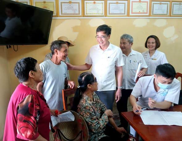 Hồng Châu: Khám sức khỏe định kỳ, sàng lọc miễn phí cho người dân năm 2026