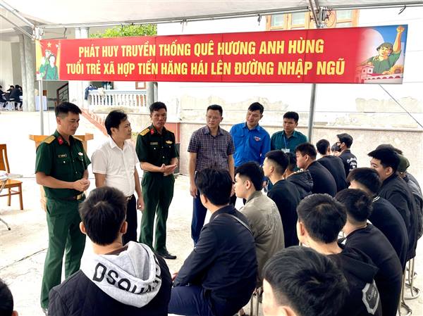 Thanh niên xã Hợp Tiến tích cực tham gia khám sơ tuyển Nghĩa vụ quân sự năm 2026.

