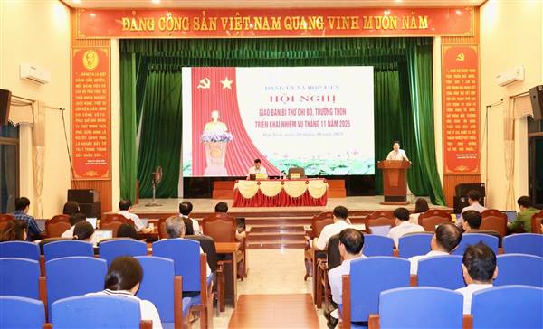 ĐẢNG ỦY XÃ HỢP TIẾN TỔ CHỨC HỘI NGHỊ GIAO BAN BÍ THƯ CHI BỘ, TRƯỞNG THÔN, TRIỂN KHAI NHIỆM VỤ THÁNG 11 NĂM 2025

