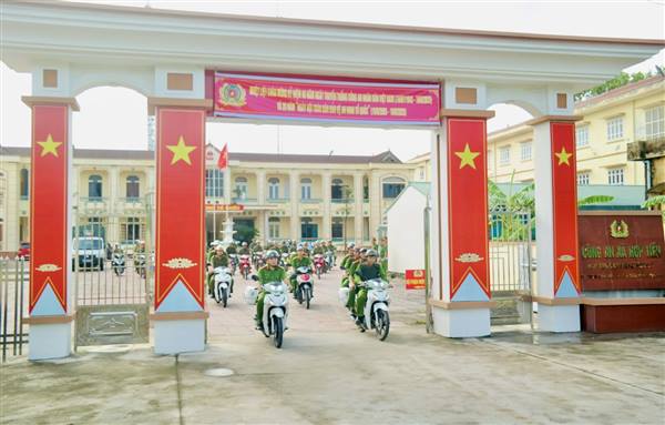 Công an xã Hợp Tiến: Ra quân thực hiện đợt cao điểm tấn công, trấn áp tội phạm