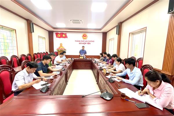 UBND xã Hợp Tiến tổ chức hội nghị đánh giá tình hình kinh tế - xã hội, quốc phòng, an ninh tháng 8 và triển khai nhiệm vụ tháng 9 năm 2025.