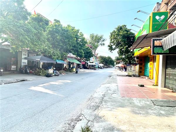Xã Hợp Tiến ra quân đảm bảo trật tự ATGT 