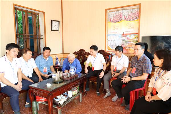 Xã Hợp Tiến hoàn thành lấy ý kiến Nhân dân, 100% hộ dân đồng thuận với phương án sắp xếp thôn