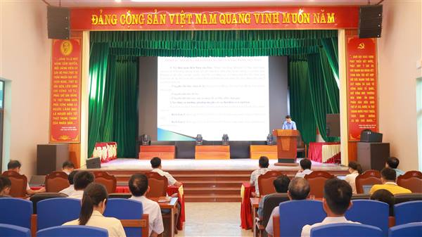 Hợp Tiến triển khai phương án bảo vệ trọng điểm đê điều và tập huấn kỹ thuật hộ đê năm 2026