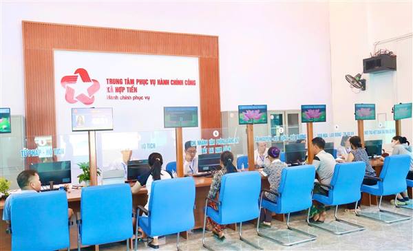 Hợp Tiến đẩy mạnh cải cách hành chính, duy trì 100% hồ sơ trực tuyến, tỷ lệ tái sử dụng dữ liệu đạt trên 98%

