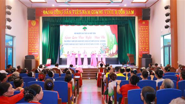 Sôi nổi chương trình giao lưu Văn nghệ - Dân vũ chào mừng Quốc khánh và Ngày Quốc tế Người cao tuổi 
