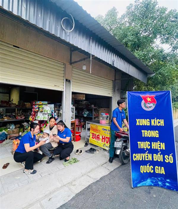 TUỔI TRẺ HƯNG ĐẠO XUNG KÍCH TRONG THỰC HIỆN CHUYỂN ĐỔI SỐ 
