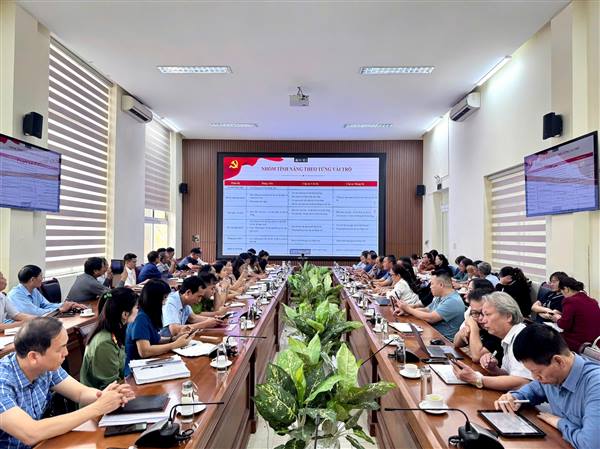 PHƯỜNG HƯNG ĐẠO THAM DỰ HỘI NGHỊ TẬP HUẤN ỨNG DỤNG "SỔ TAY ĐẢNG VIÊN ĐIỆN TỬ" 