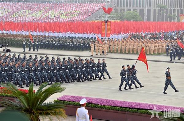 Tỉnh táo trước luận điệu “đất nước hòa bình, không cần đầu tư cho quốc phòng, an ninh, chỉ tập trung phát triển kinh tế”