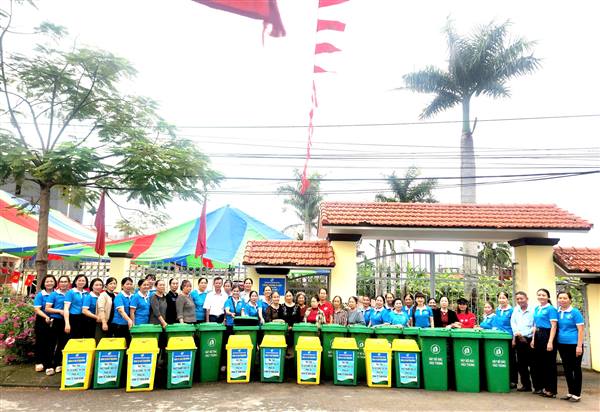 Hội Liên hiệp phụ nữ phường xây dựng công trình xanh