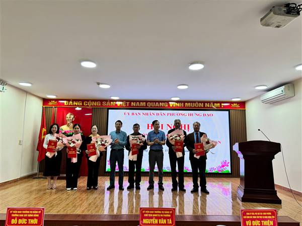 PHƯỜNG HƯNG ĐẠO TỔ CHỨC HỢP NHẤT, THÀNH LẬP CÁC “HỘI” TỰ NGUYỆN 