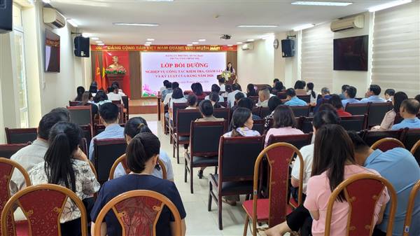 Ủy ban Kiểm tra Đảng ủy phường Hưng Đạo, Dương Kinh tổ chức lớp bồi dưỡng nghiệp vụ công tác kiểm tra, giám sát và kỷ luật của Đảng năm 2026