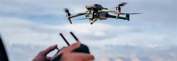 THÔNG BÁO

Về việc cấm sử dụng trái phép thiết bị bay không người lái và các hoạt động ảnh hưởng an ninh hàng không trên địa bàn phường Hưng Đạo