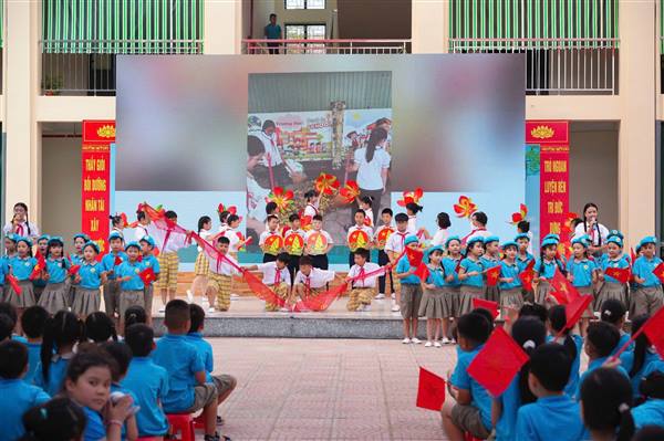 CHUYÊN ĐỀ ĐỘI CẤP THÀNH PHỐ: “85 NĂM MÙA HOA ĐỘI TA LỚN LÊN CÙNG ĐẤT NƯỚC”