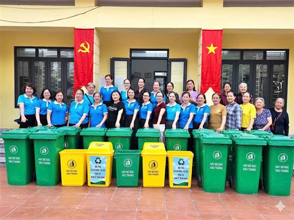 HỘI LHPN PHƯỜNG HƯNG ĐẠO RA MẮT “CÔNG TRÌNH XANH” 