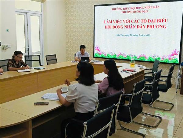 Thường trực HĐND phường làm việc với các Tổ đại biểu để triển khai chương trình công tác năm 2026 và chuẩn bị cho kỳ họp giữa năm 2026.