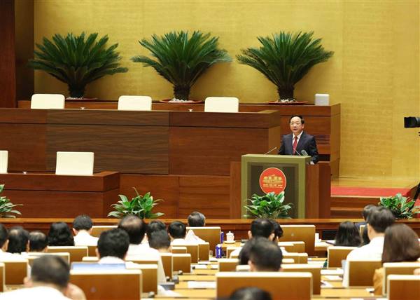      Nâng tầm công tác chính trị, tư tưởng của Đảng trong mỗi cán bộ, đảng viên

