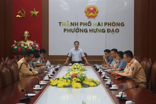 Đê biển số 1, Hải Phòng : Khi “bài toán” giao thông gặp “bài toán” đê điều