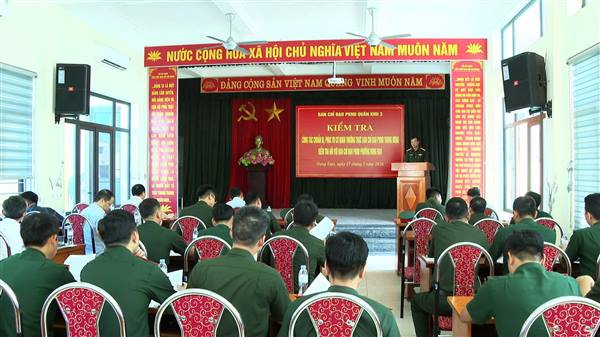 ĐẨY MẠNH CÔNG TÁC HUẤN LUYỆN PKND CỦA BCH QUÂN SỰ PHƯỜNG HƯNG ĐẠO