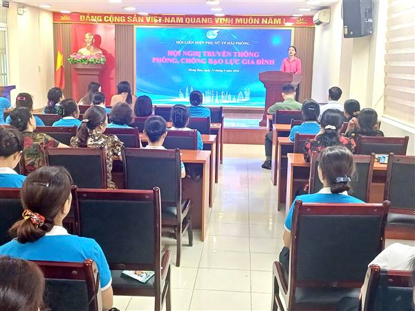 HỘI LHPN PHƯỜNG HƯNG ĐẠO: TỔ CHỨC TRUYỀN THÔNG VỀ PHÒNG, CHỐNG LỪA ĐẢO TRÊN KHÔNG GIAN MẠNG; BÌNH ĐẲNG GIỚI, PHÒNG CHỐNG BẠO LỰC GIA ĐÌNH NĂM 2026