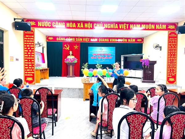  HỘI LHPN PHƯỜNG HƯNG ĐẠO:  SÔI NỔI, BỔ ÍCH BUỔI SINH HOẠT CLB "BẠN GÁI HÈ 2026" - TRANG BỊ KIẾN THỨC, KỸ NĂNG AN TOÀN CHO THANH THIẾU NIÊN