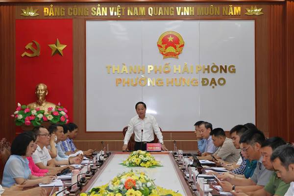 UỶ BAN NHÂN DÂN PHƯỜNG HƯNG ĐẠO: TỔ CHỨC PHIÊN HỌP THƯỜNG KỲ ĐÁNH GIÁ KẾT QUẢ THỰC HIỆN NHIỆM VỤ 9 THÁNG ĐẦU NĂM VÀ TRIỂN KHAI PHƯƠNG HƯỚNG 3 THÁNG CUỐI NĂM 2026