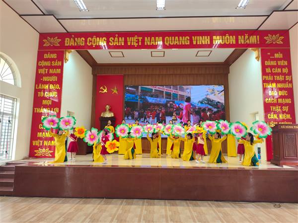 Xã Hùng Thắng tổng kết năm học 2024 – 2025.
 Tổng kết hoạt động hè năm 2025.
