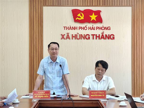 Thường trực Đảng ủy xã làm việc với MTTQ và các tổ chức chính trị - xã hội