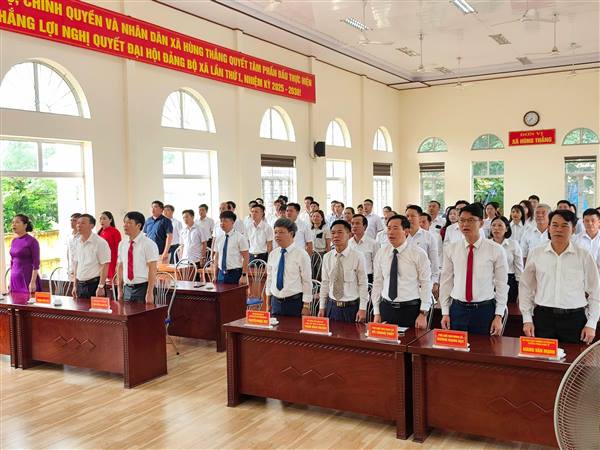 XÃ HÙNG THẮNG TỔ CHỨC LỄ CHÀO CỜ ĐẦU THÁNG 7 NĂM 2026 