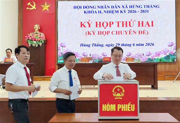 HĐND xã Hùng Thắng thông qua Nghị quyết về việc sắp xếp, tổ chức lại các thôn trên địa bàn xã

