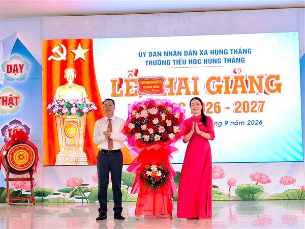 XÃ HÙNG THẮNG: HƠN 5.000 HỌC SINH, GIÁO VIÊN HÂN HOAN BƯỚC VÀO NĂM HỌC MỚI