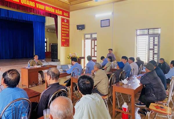 Chi bộ thôn Hồ Liễn tổ chức sinh hoạt thường kỳ tháng 12