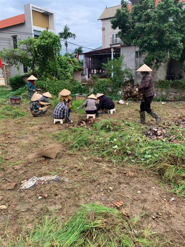 HỘI NÔNG DÂN XÃ KẺ SẶT RA QUÂN VỆ SINH MÔI TRƯỜNG